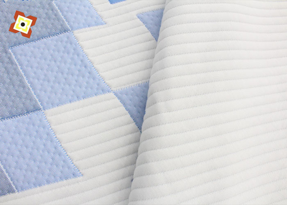 Tessuto per materassi jacquard lavorato a maglia 90 gsm 100% poliestere antistatico