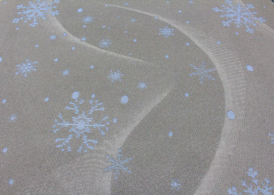 il jacquard fine 100% del poliestere ha tricottato il modello del fiocco di neve del tessuto del materasso